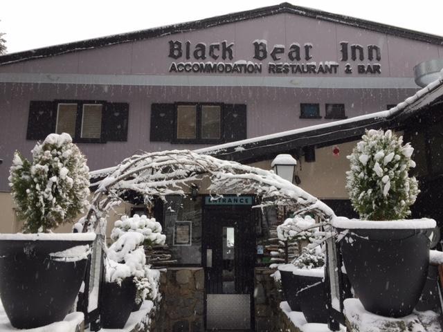 Black Bear Inn Thredbo Eksteriør bilde
